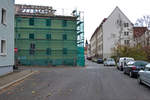 stadtansichten/589533/abriss-wohnhaus-predigerstrasse--juedenstrasse-nordhausen Abriß Wohnhaus Predigerstraße / Jüdenstraße Nordhausen 18.11.2017 Gebaut in den 50er Jahren, Schäden durch instabilen Untergrund.