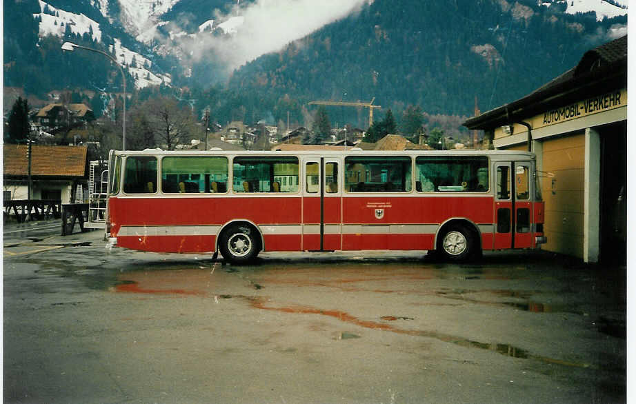 (002'810) - AFA Adelboden - Nr. 18/BE 26'773 - FBW/R&J im Januar 1988 beim Bahnhof Frutigen