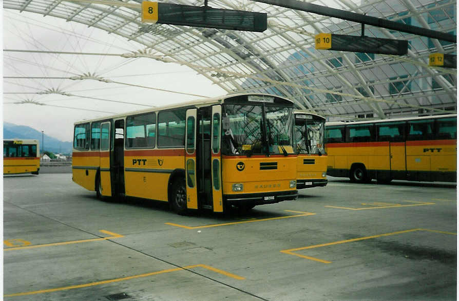 (014'303) - PTT-Regie - P 24'223 - Saurer/R&J am 2. Juli 1996 in Chur, Postautostation