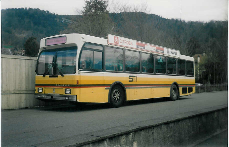 (016'332) - STI Thun - Nr. 52/BE 396'552 - Saurer/R&J am 15. Mrz 1997 bei der Schifflndte Thun