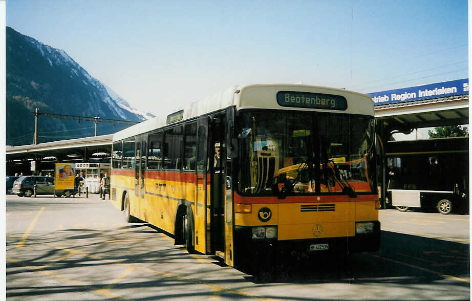 (016'803) - AAGI Interlaken - Nr. 37/BE 422'535 - Mercedes/R&J (ex P 25'301) am 31. Mrz 1997 beim Bahnhof Interlaken West