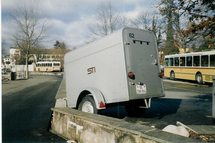 (021'424) - STI Thun - Nr. 62/BE 186'864 - R&J Gepckanhnger am 19. Januar 1998 bei der Schifflndte Thun