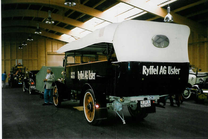 (023'320) - Ryffel, Uster - ZH 162'652 - Saurer/Saurer am 14. Juni 1998 in Uster, Landihalle