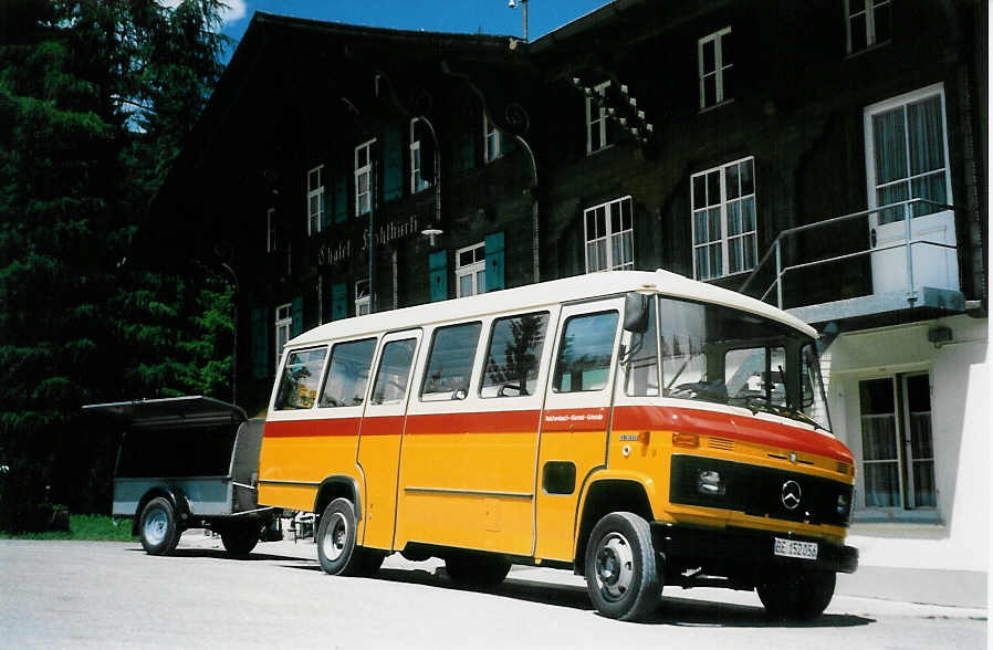 (023'807) - Geiger, Adelboden - Nr. 9/BE 152'056 - Mercedes am 4. Juli 1998 auf der Griesalp