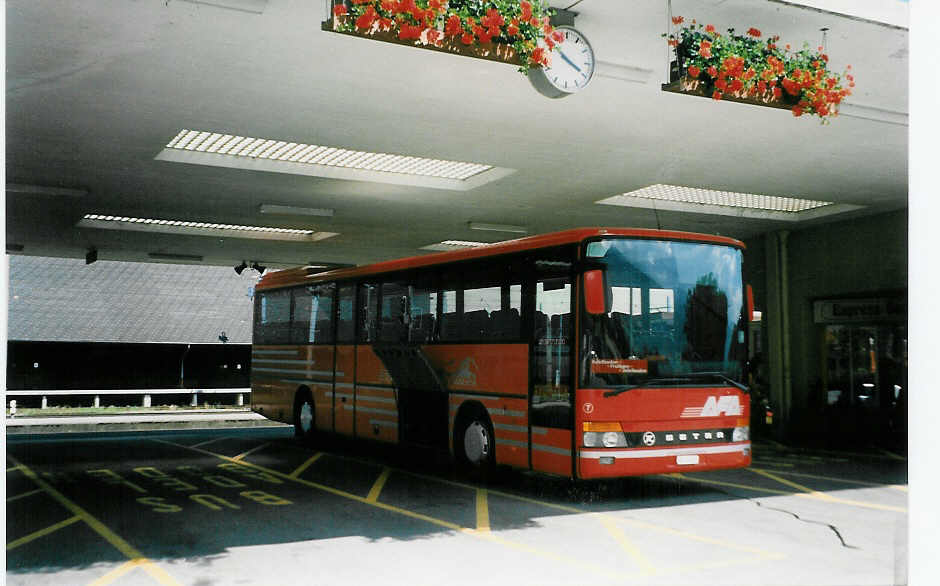 (023'814) - AFA Adelboden - Nr. 7/BE 26'707 - Setra am 4. Juli 1998 beim Bahnhof Frutigen