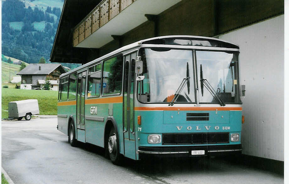 (023'829) - GFM Fribourg - Nr. 71/FR 410 - Volvo/Hess am 7. Juli 1998 in Kappelboden, Garage