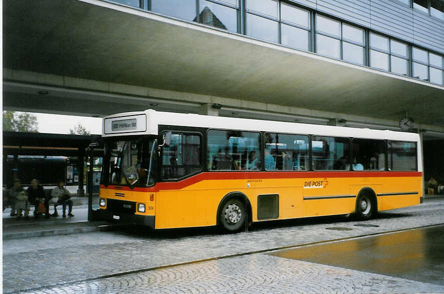 (026'709) - Ryffel, Uster - Nr. 39/ZH 150'936 - NAW/Hess (ex Nr. 41) am 3. Oktober 1998 beim Bahnhof Uster