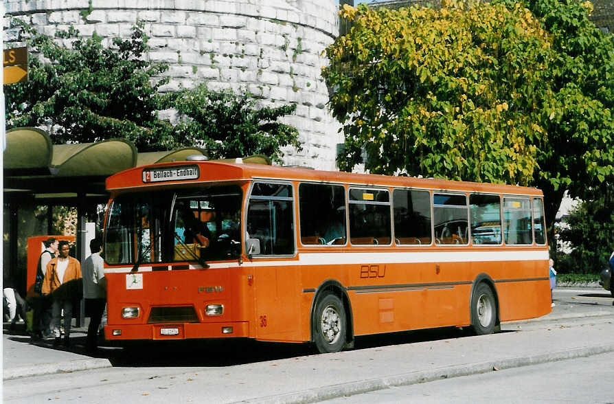 (026'728) - BSU Solothurn - Nr. 36/SO 21'974 - FBW/Hess am 5. Oktober 1998 in Solothurn, Amthausplatz