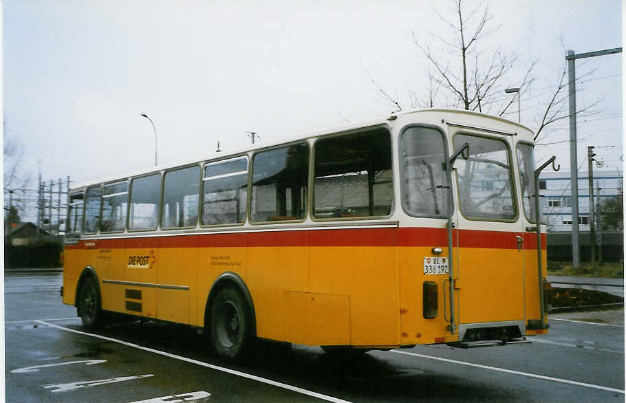 (028'218) - Burri, Teuffenthal - BE 336'192 - FBW/R&J am 27. November 1998 in Thun, Seestrasse