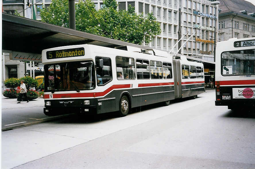 (034'734) - VBSG St. Gallen - Nr. 164 - NAW/Hess Gelenktrolleybus am 19. Juli 1999 beim Bahnhof St. Gallen