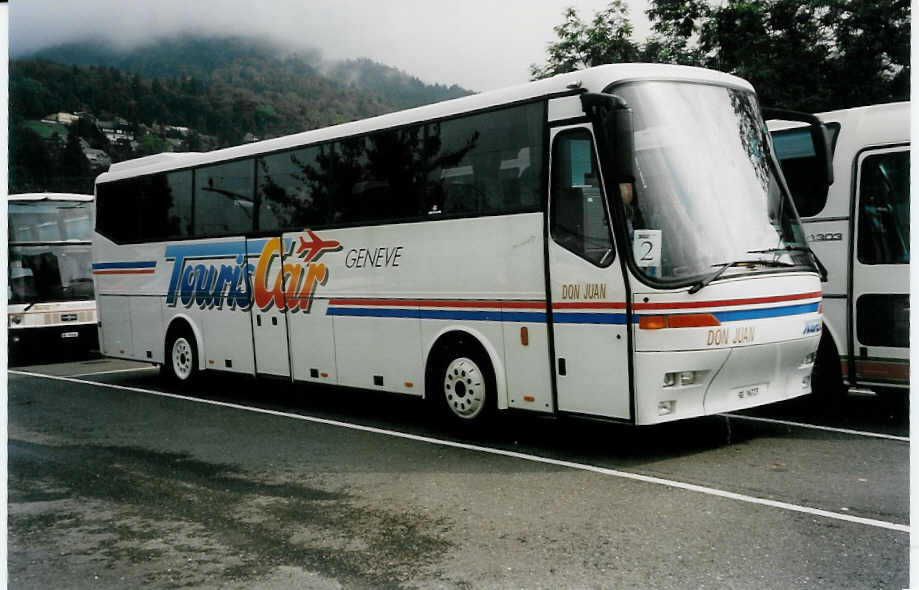 (036'827) - TourisCar, Genve - GE 96'727 - Bova am 16. September 1999 in Thun, Seestrasse