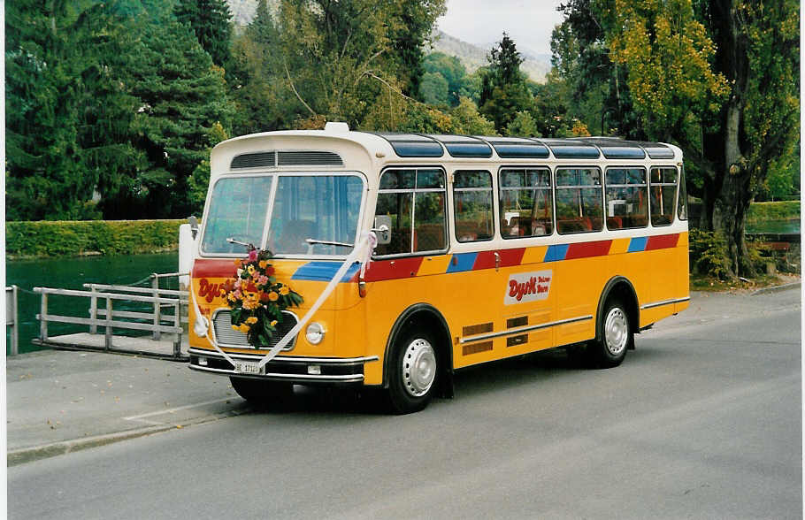 (037'208) - Dysli, Bern - BE 17'120 - FBW/FHS (ex P 23'211; ex P 21'011) am 2. Oktober 1999 bei der Schifflndte Thun