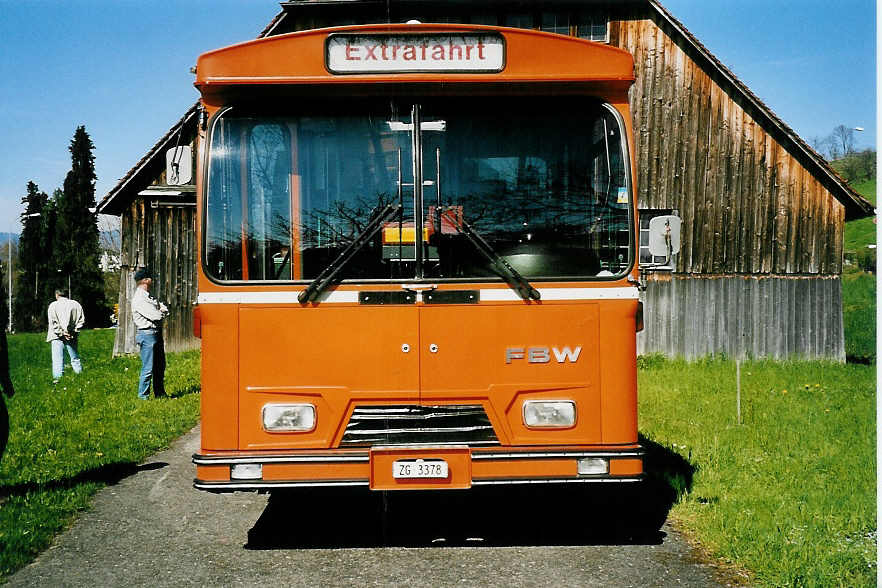 (040'132) - ZVB Zug - Nr. 28/ZG 3378 - FBW/Hess (ex Nr. 3) am 8. April 2000 in Zug, Waldheimstrasse