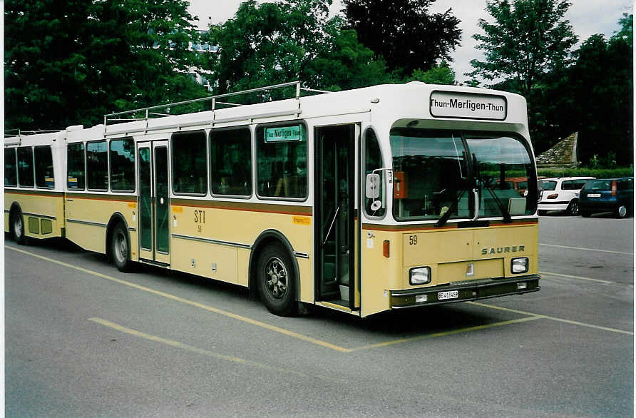 (040'635) - STI Thun - Nr. 59/BE 413'459 - Saurer/R&J am 28. Mai 2000 bei der Schifflndte Thun