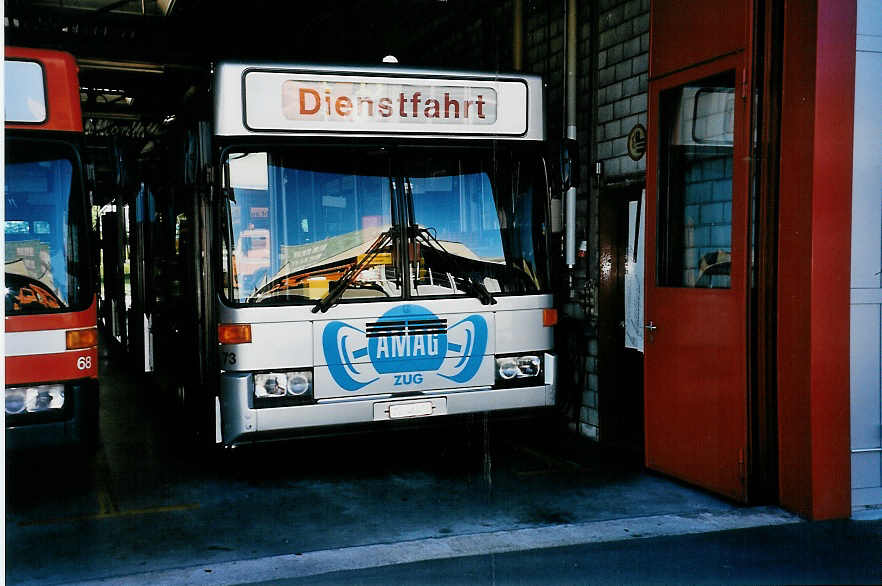 (040'724) - ZVB Zug - Nr. 73/ZG 46'073 - Mercedes/Hess am 1. Juni 2000 in Zug, Garage