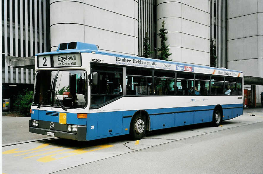 (041'927) - Maag, Kloten - Nr. 31/ZH 590'931 - Mercedes am 13. Juli 2000 in Zrich, Flughafen