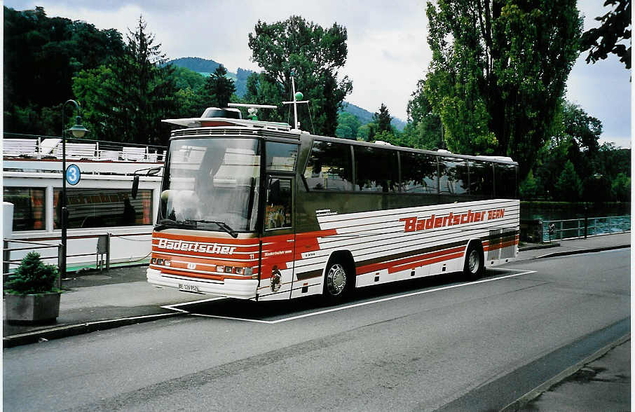 (043'010) - Badertscher, Bern - Nr. 11/BE 126'952 - Drgmller am 31. August 2000 bei der Schifflndte Thun