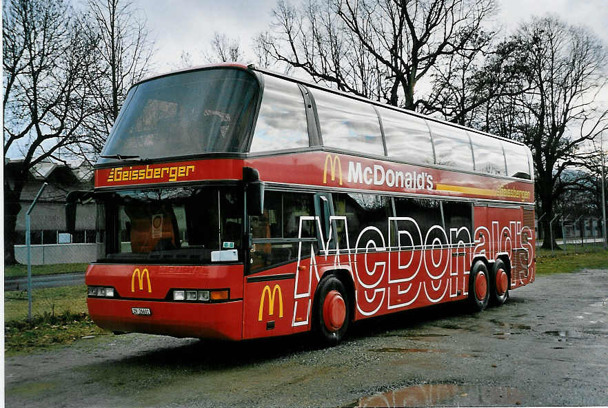 (045'217) - Geissberger, Zrich - ZH 26'601 - Neoplan am 10. Mrz 2001 in Thun, Allmend