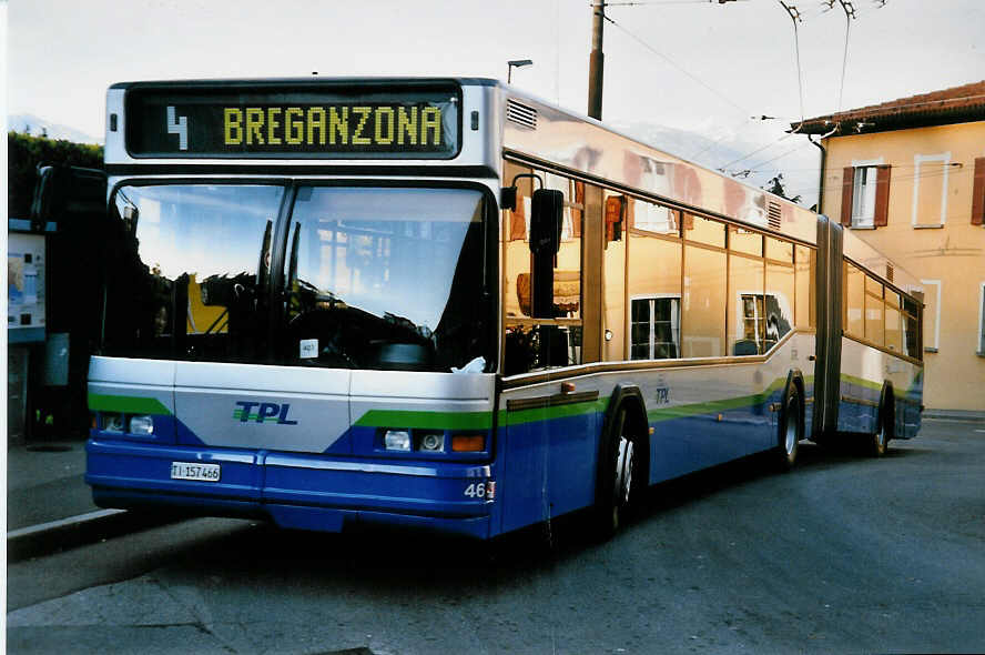 (046'126) - TPL Lugano - Nr. 46/TI 157'466 - Neoplan am 23. April 2001 in Breganzona, Endstation