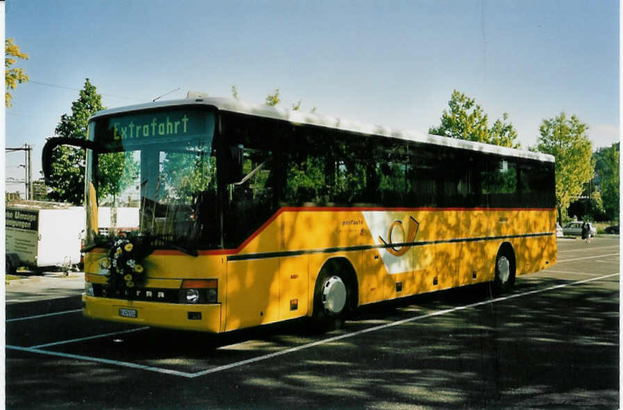 (046'722) - Schmocker, Stechelberg - Nr. 1/BE 476'514 - Setra am 19. Mai 2001 in Thun, Seestrasse