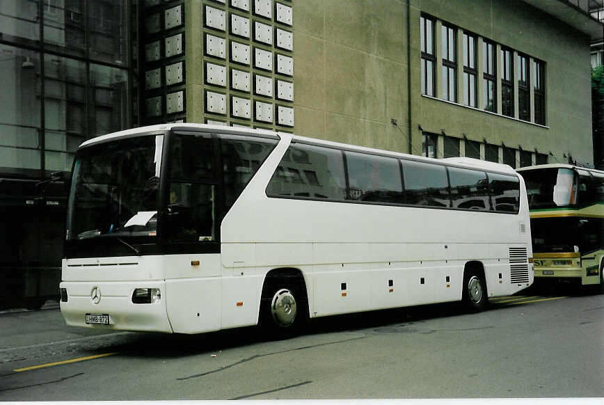 (046'812) - Aus Ungarn: ??? - HMB-872 - Mercedes am 24. Mai 2001 in Zrich, Kongresshaus