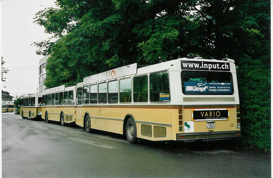 (047'002) - STI Thun - Nr. 59/BE 413'459 - Saurer/R&J am 9. Juni 2001 bei der Schifflndte Thun