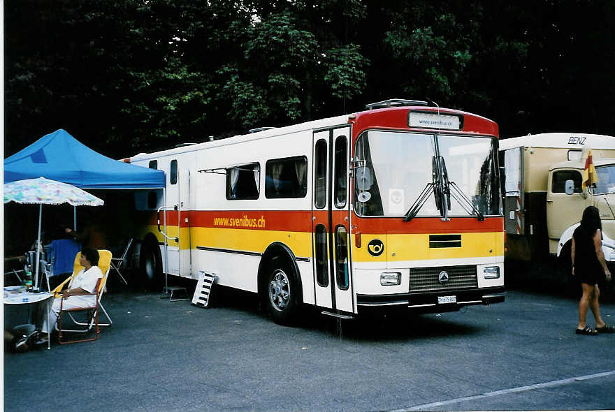 (049'206) - Tiemann, Oetwil - Nr. 12/ZH 675'807 - Saurer/R&J (ex Privat; ex Tschannen, Zofingen Nr. 12) am 18. August 2001 in Burgdorf, AMP