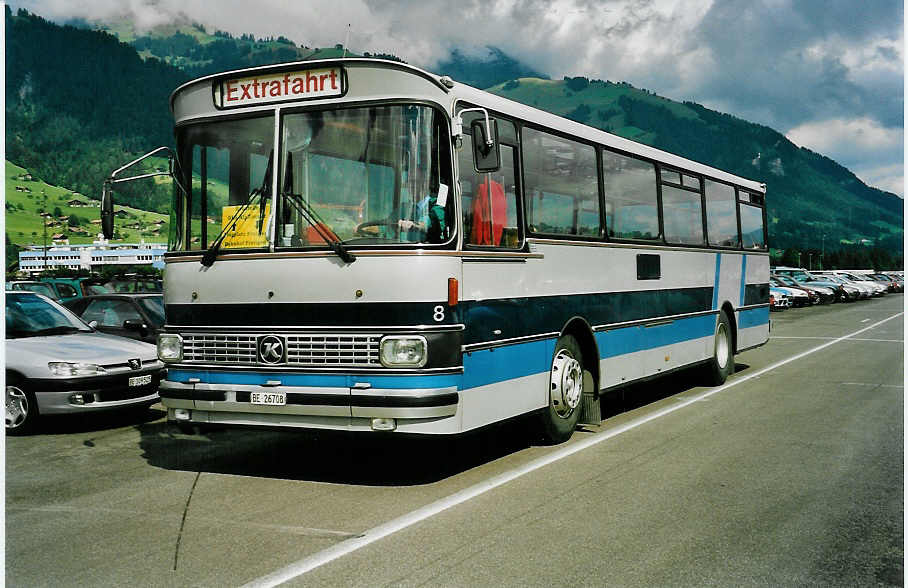 (049'614) - AFA Adelboden - Nr. 8/BE 26'708 - Setra (ex TPYG Yverdon Nr. 2) am 9. September 2001 in Frutigen, Flugplatz