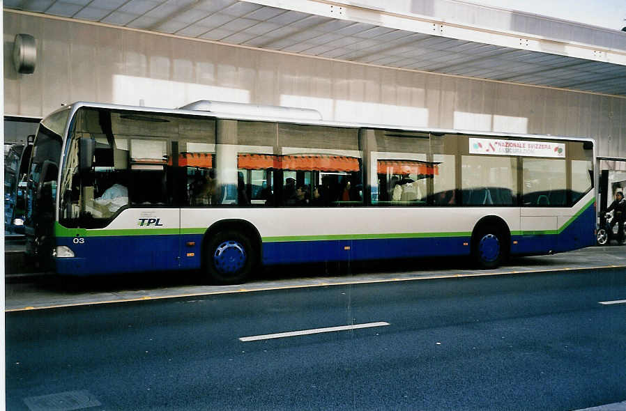 (051'234) - TPL Lugano - Nr. 3/TI 207'003 - Mercedes am 1. Januar 2002 in Lugano, Centro