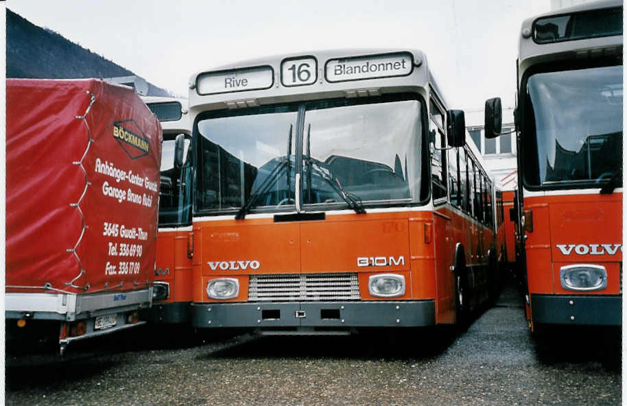 (052'136) - TPG Genve - Nr. 170 - Volvo/R&J am 23. Februar 2002 in Biel, BTR