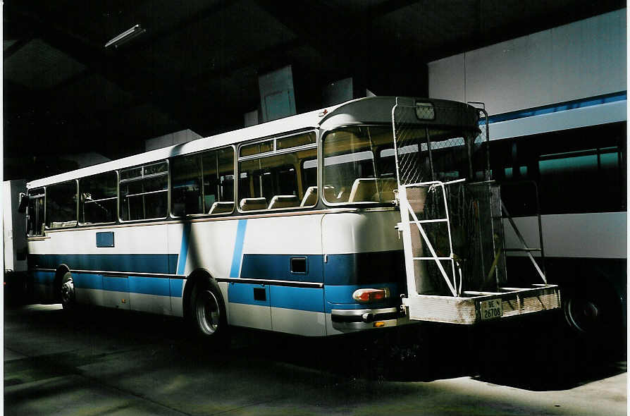 (052'708) - AFA Adelboden - Nr. 8/BE 26'708 - Setra (ex TPYG Yverdon Nr. 2) am 1. April 2002 im Autobahnhof Adelboden