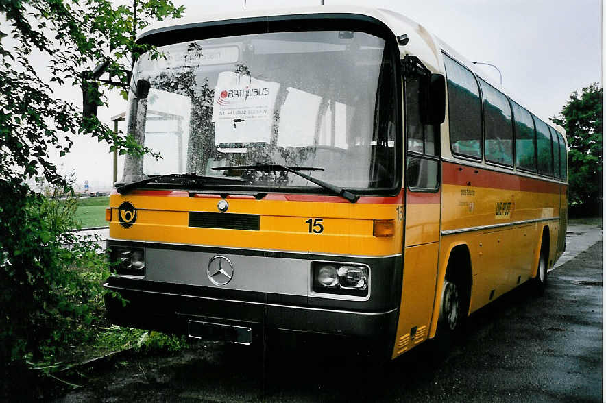 (053'413) - Jaggi, Kippel - Nr. 15 - Mercedes am 18. Mai 2002 in Biel, Rattinbus