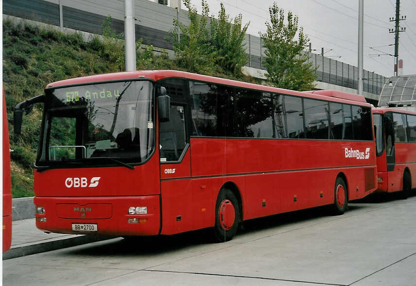 (056'715) - BB - BB 2700 - MAN am 9. Oktober 2002 in Wien, Simmering