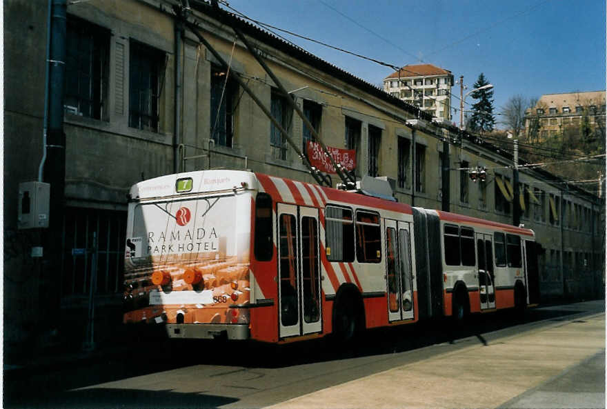 (059'231) - TPG Genve - Nr. 668 - Saurer/Hess Gelenktrolleybus am 16. Mrz 2003 in Genve, Dpt