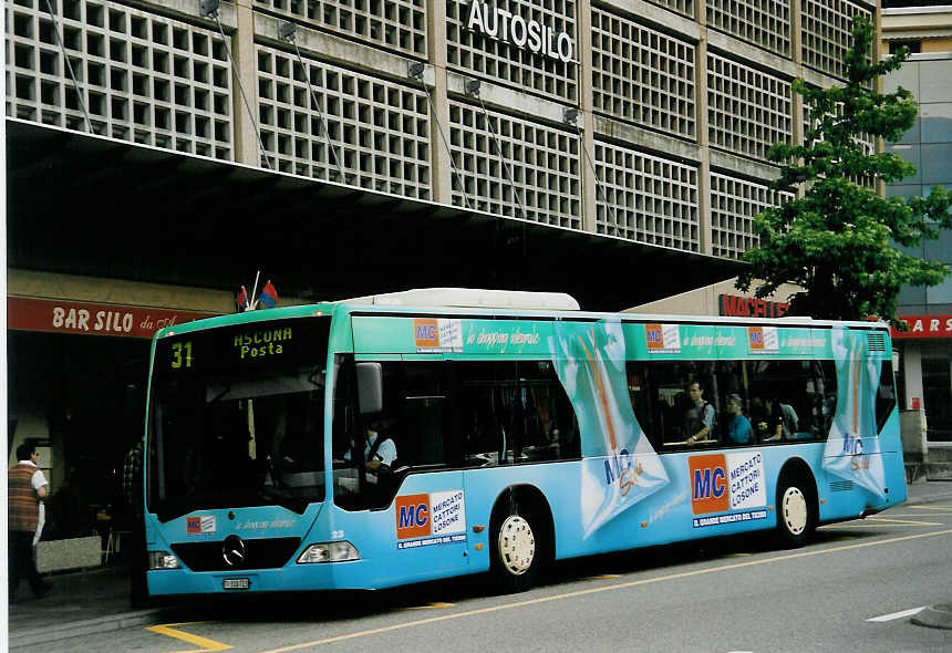 (060'323) - FART Locarno - Nr. 23/TI 310'723 - Mercedes am 26. Mai 2003 beim Bahnhof Locarno