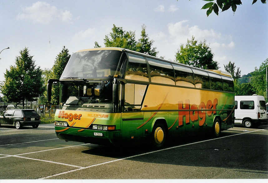 (060'711) - Hager, Diessenhofen - TG 52'434 - Neoplan am 16. Juni 2003 in Thun, Seestrasse