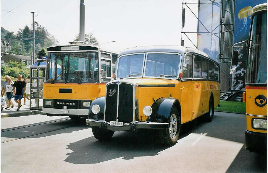 (061'419) - Capaul, Feldmeilen - ZH 53'700 - Saurer/R&J (ex M+79'518; ex P 23'067) am 13. Juli 2003 in Luzern, Verkehrshaus