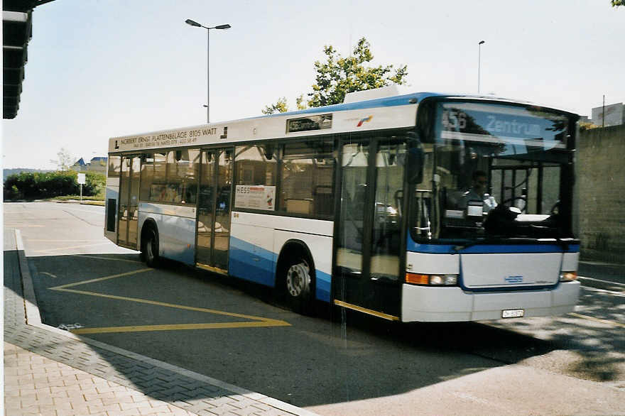 (061'623) - VBRF Regensdorf - Nr. 41/ZH 80'872 - Volvo/Hess am 19. Juli 2003 beim Bahnhof Regensdorf