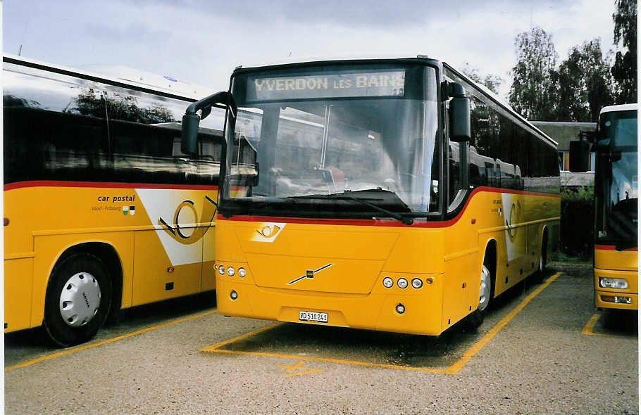 (062'806) - CarPostal Vaud-Fribourg - VD 510'241 - Volvo (ex P 25'162) am 30. August 2003 in Yverdon, Garage