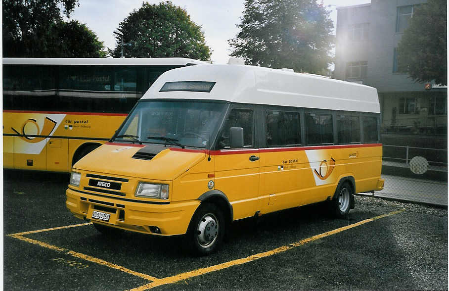 (062'812) - CarPostal Yverdon - VD 510'253 - Iveco (ex P 23'100) am 30. August 2003 in Yverdon, Garage