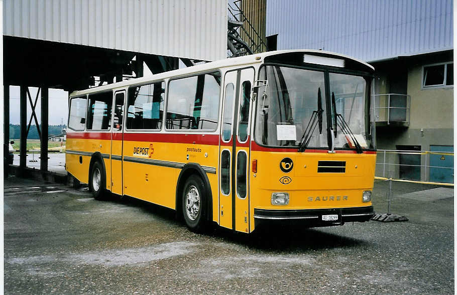 (063'010) - Erne, Full - AG 18'299 - Saurer/Tscher (ex P 24'257) am 30. August 2003 in Niederbipp, Saurertreffen