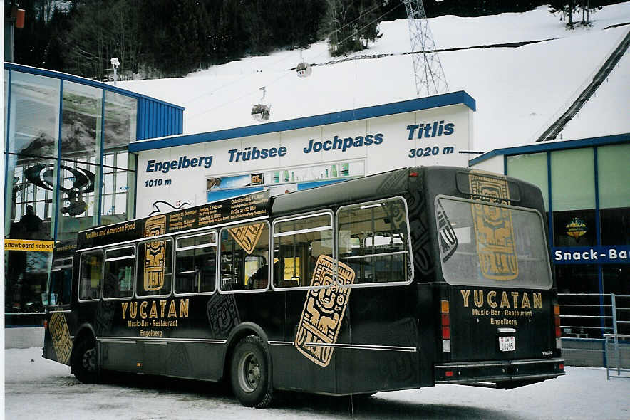 (064'802) - EAB Engelberg - OW 10'195 - Volvo/R&J (ex STI Thun Nr. 28; ex SAT Thun Nr. 28) am 27. Dezember 2003 in Engelberg, Talstation Titlis