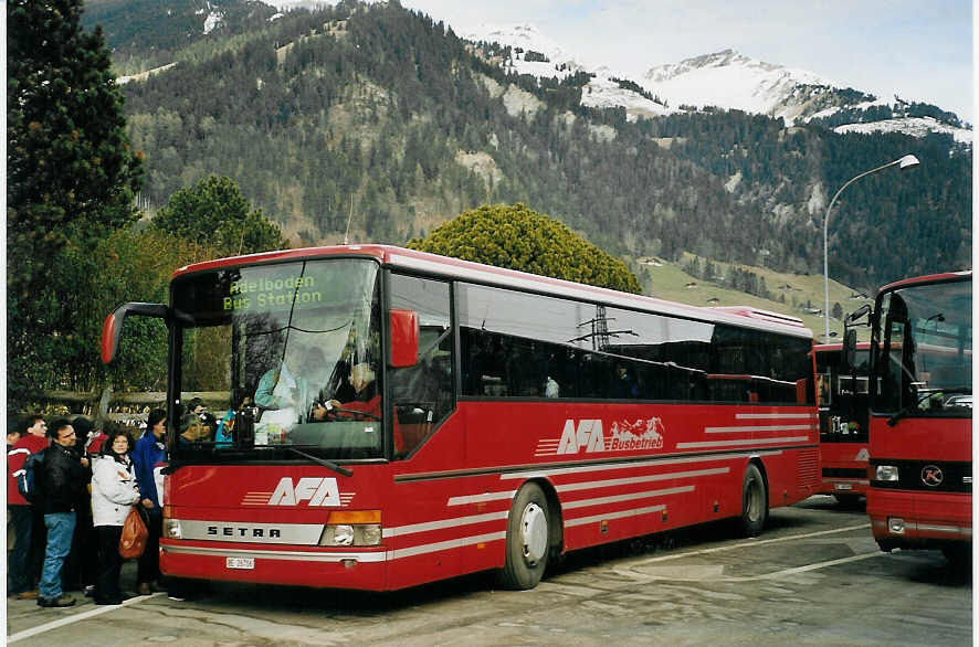 (065'702) - AFA Adelboden - Nr. 6/BE 26'706 - Setra am 22. Februar 2004 beim Bahnhof Frutigen