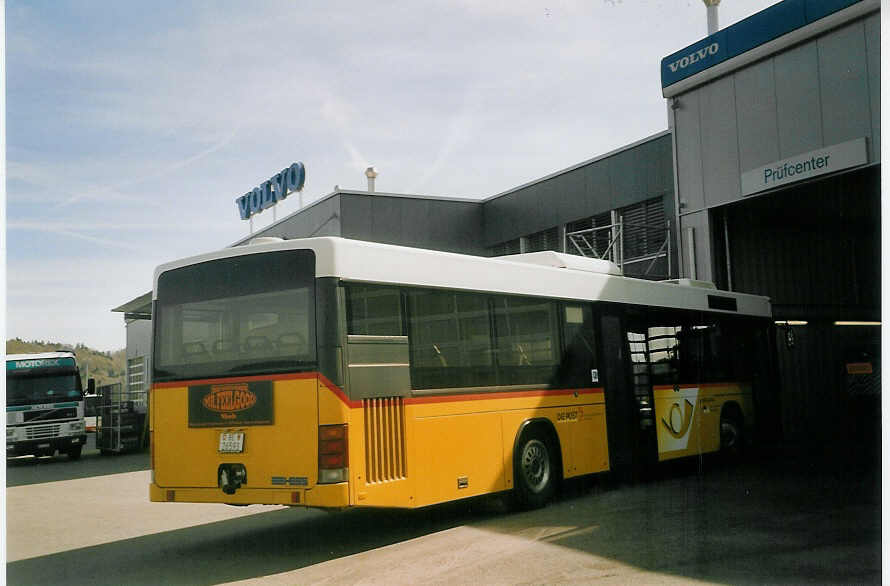 (066'805) - Gurtner, Worb - Nr. 3/BE 26'593 - Volvo/Hess am 21. April 2004 in Mnchenbuchsee, Volvo