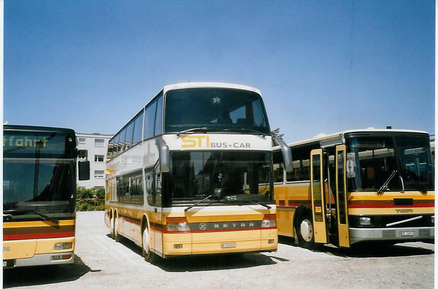 (068'211) - STI Thun - Nr. 37/BE 263'537 - Setra (ex Funi-Car, Biel) am 8. Juni 2004 in Thun, Garage