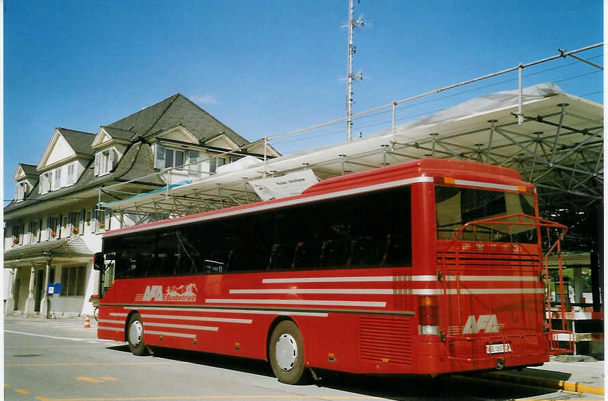 (068'810) - AFA Adelboden - Nr. 12/BE 26'702 - Setra am 3. Juli 2004 beim Bahnhof Frutigen