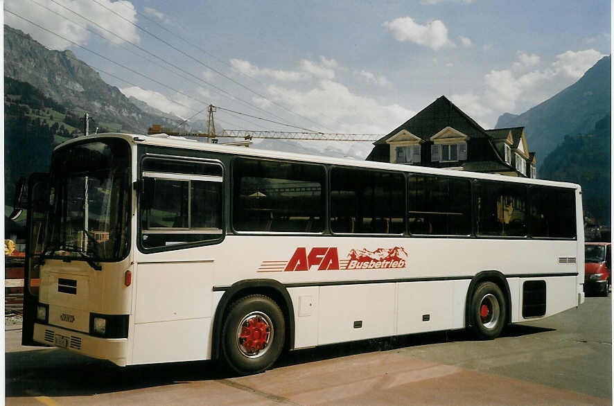 (069'904) - AFA Adelboden - Nr. 18/BE 555'853 - NAW/R&J (ex Autopostale, Mendrisio Nr. 38; ex Piotti, Balerna Nr. 38; ex AAGI Interlaken Nr. 38; ex Schmocker, Beatenberg Nr. 3; am 1. August 2004 beim Bahnhof Frutigen