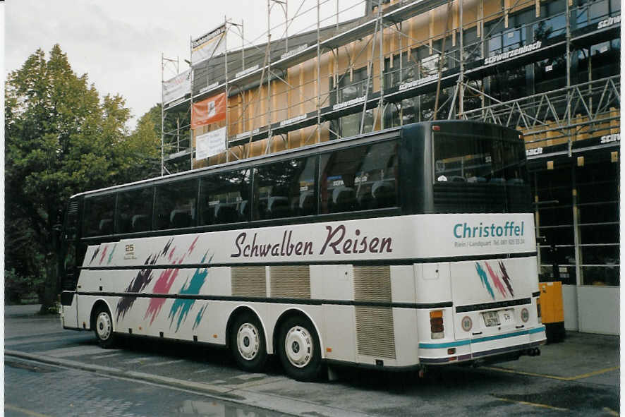 (069'919) - Christoffel, Riein - GR 35'799 - Setra am 7. August 2004 in Thun, Rosenau