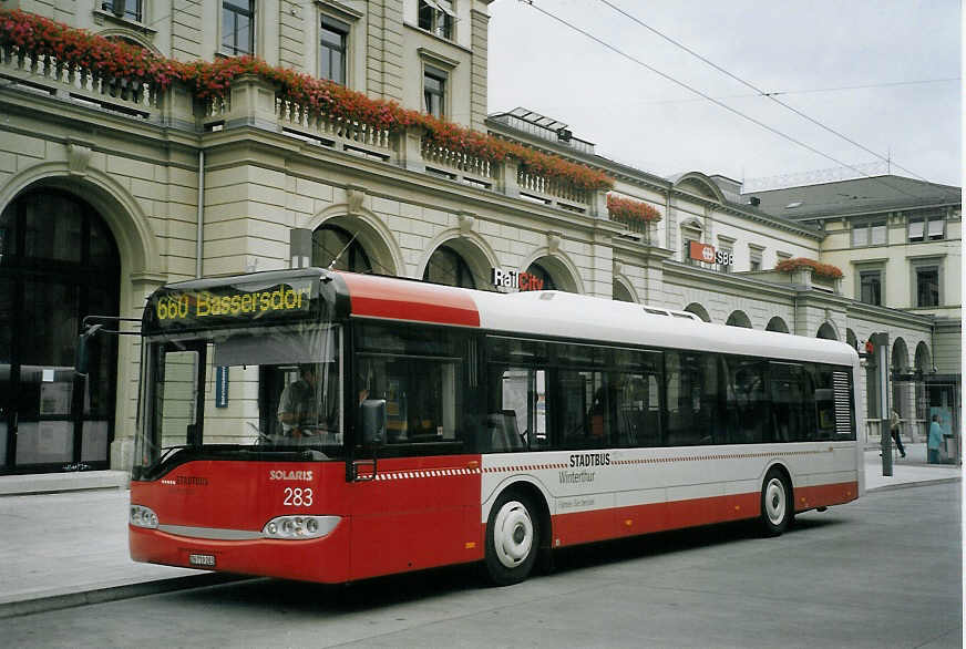 (070'030) - SW Winterthur - Nr. 283/ZH 719'283 - Solaris am 21. August 2004 beim Hauptbahnhof Winterthur