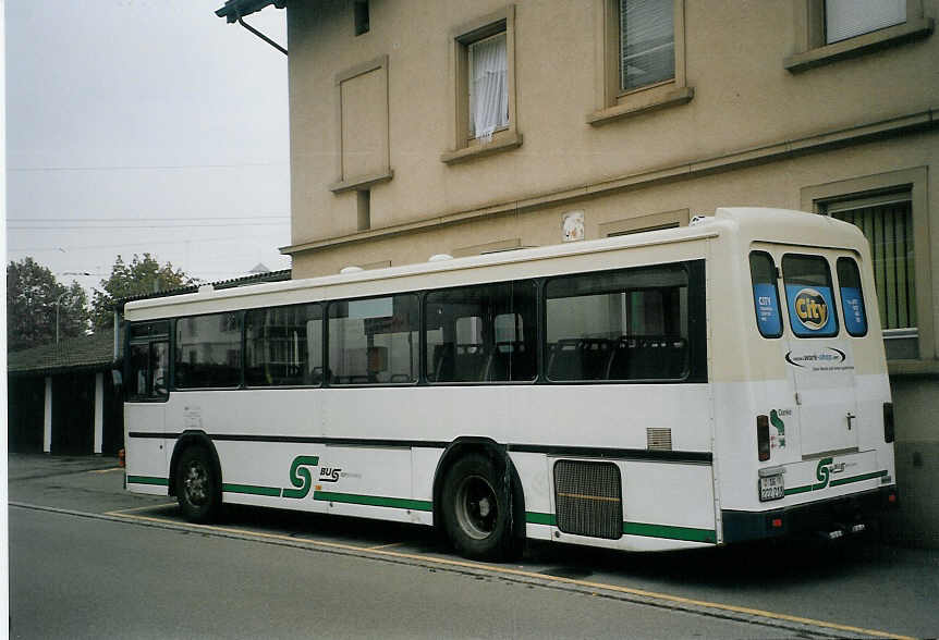 (072'112) - BOS Wil - Nr. 18/SG 222'218 - NAW/FHS (ex Bus-Halter, Wil Nr. 18) am 11. Oktober 2004 in Wil, Garage